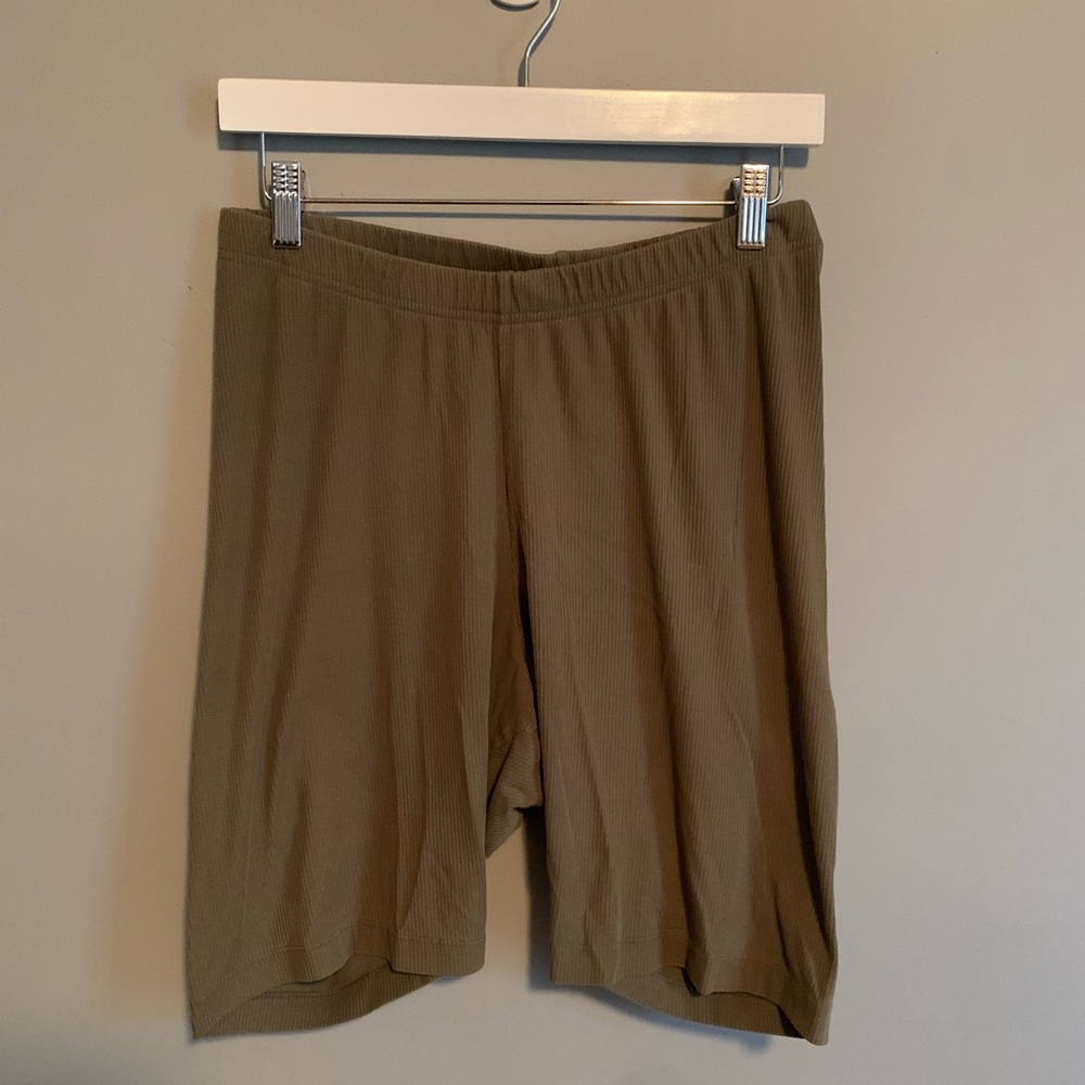 Old Navy Women’s Ribbed Elastic-Waist Biker Shorts - Olive